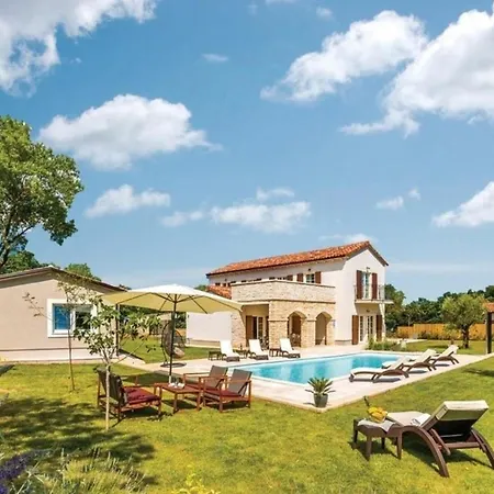 In Cukrici Mit Privatem Pool Vodnjan